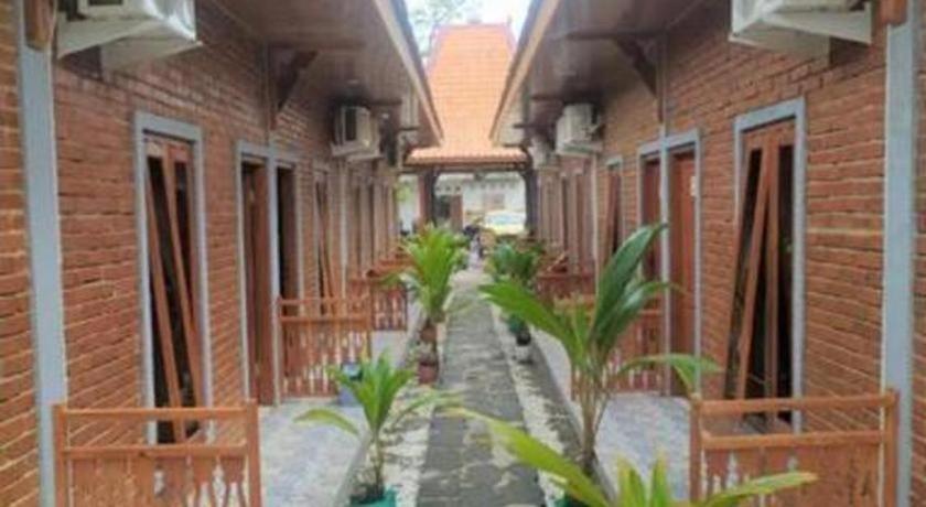 Hotel Oyo 92606 Djoglo Boto Syariah 2*