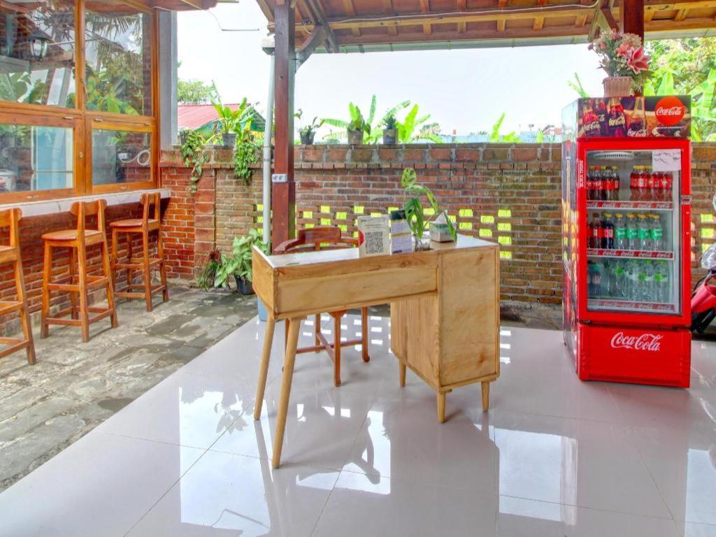 Hotel Oyo 92606 Djoglo Boto Syariah Yogyakarta